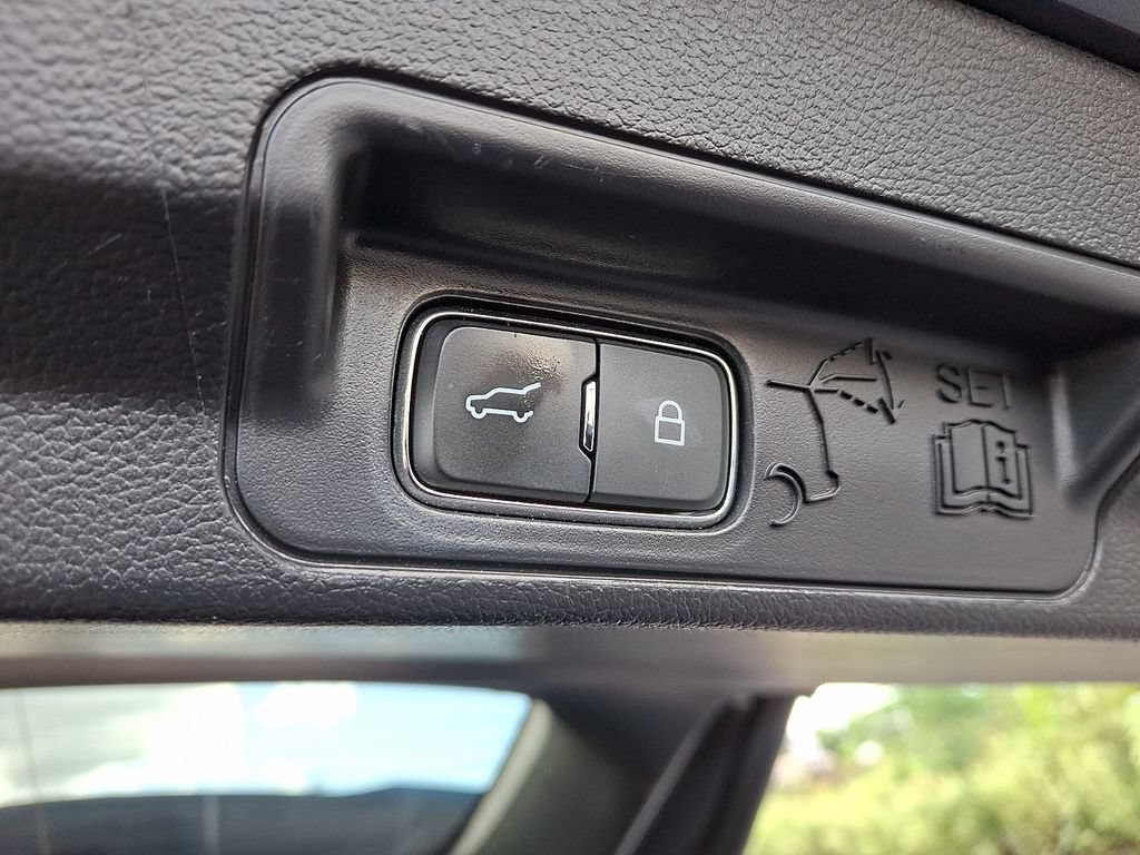 Certified 2022 Ford Explorer XLT AWD/4WD image 30