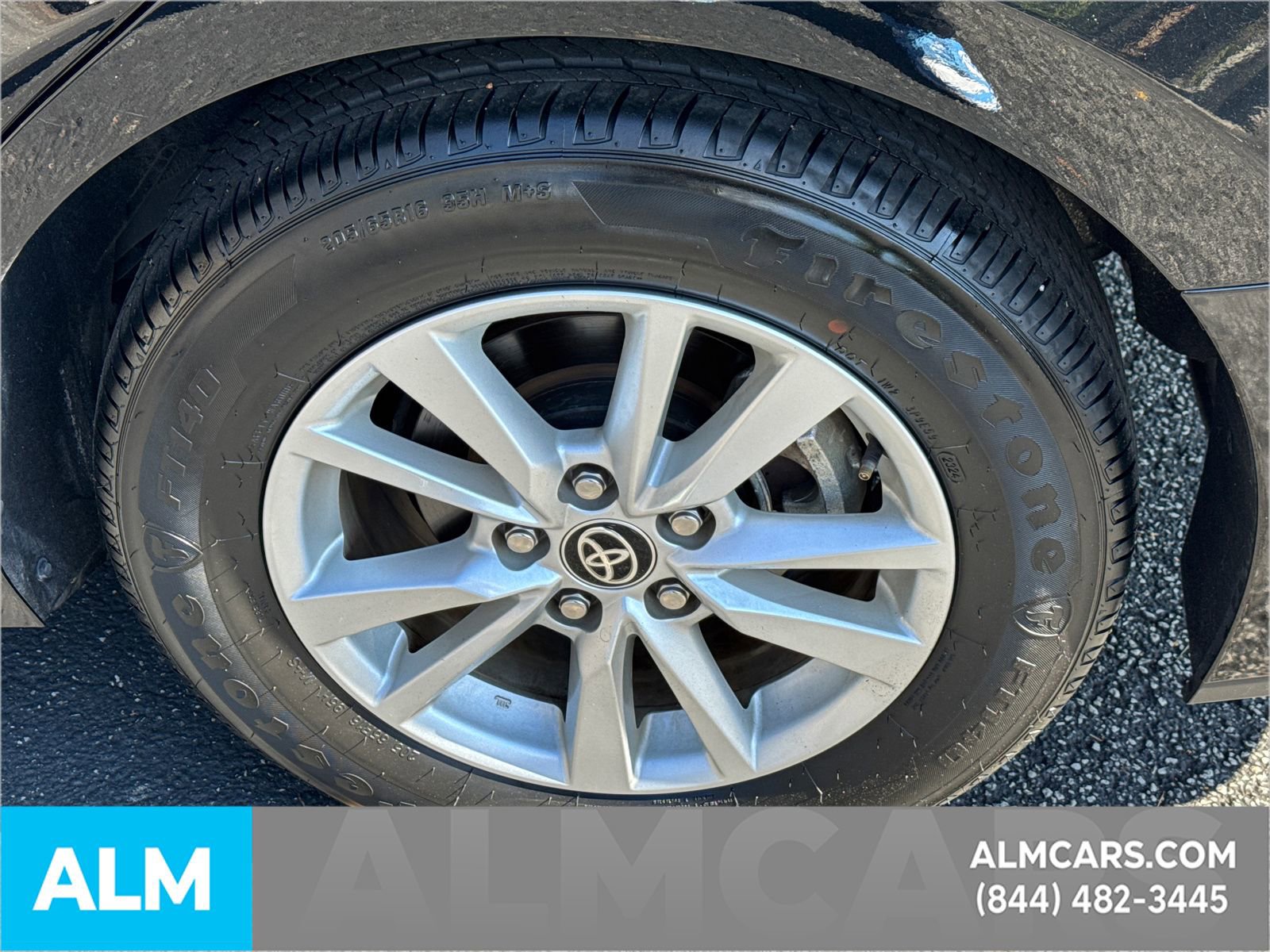 Used 2025 Toyota Camry LE image 23