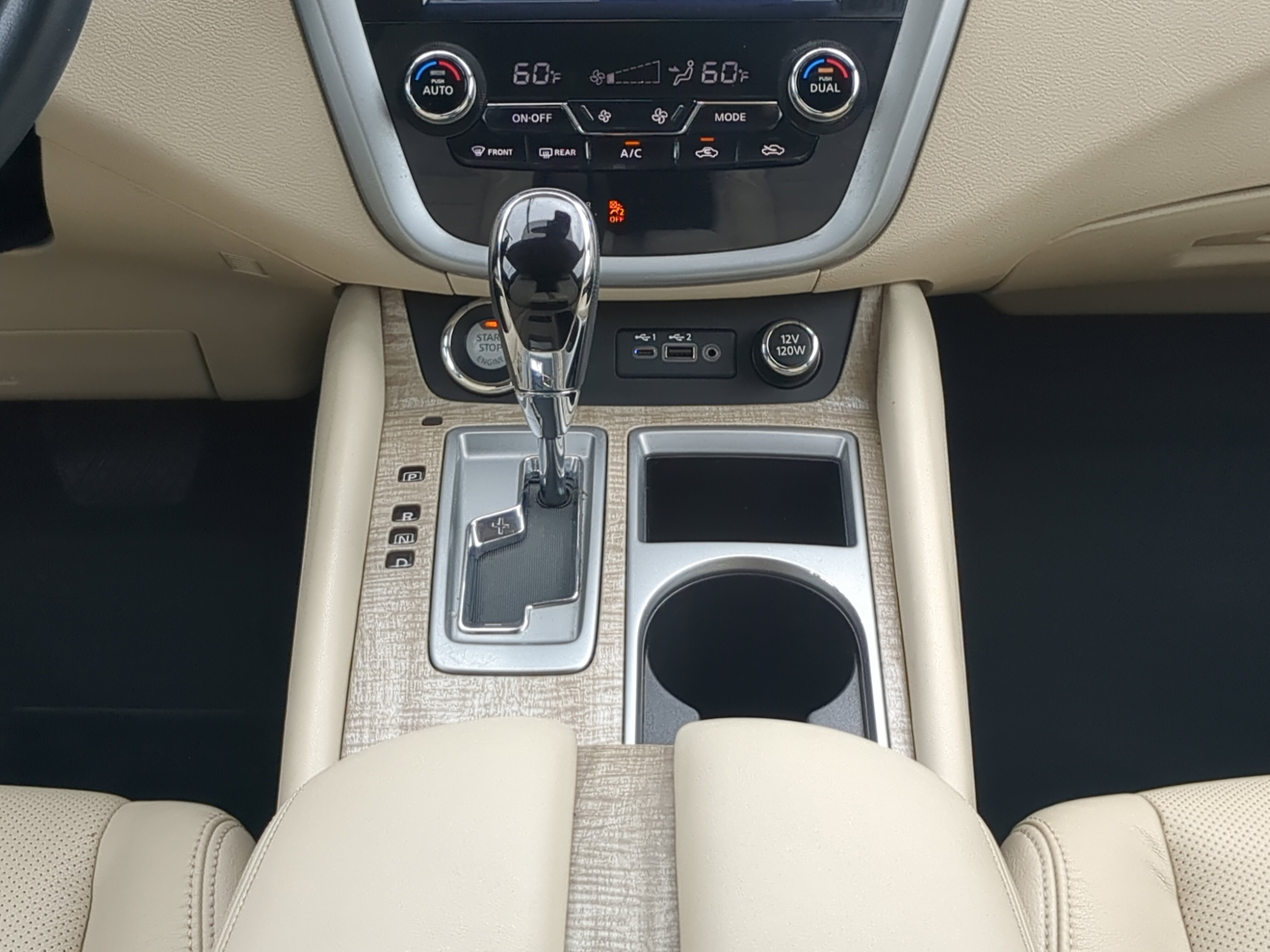 Used 2020 Nissan Murano SL w/ Moonroof Package FWD image 17