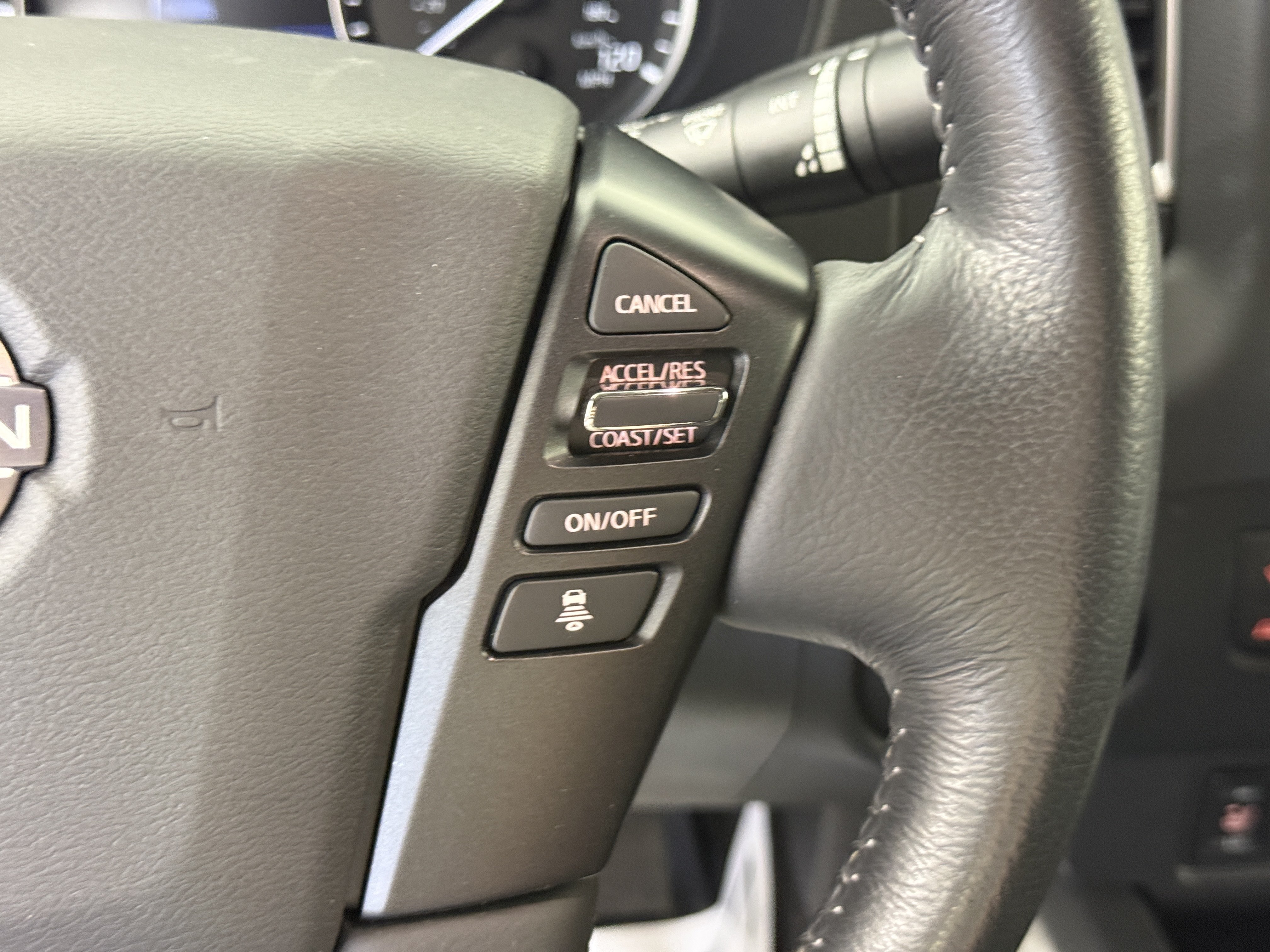 Used 2022 Nissan Frontier SV w/ SV Premium Package AWD/4WD image 29