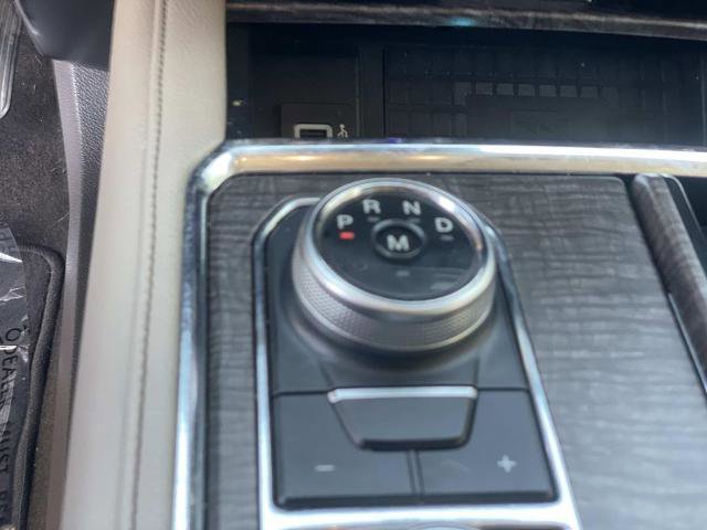 Certified 2019 Ford Expedition Limited w/ Equipment Group 301A AWD/4WD image 19