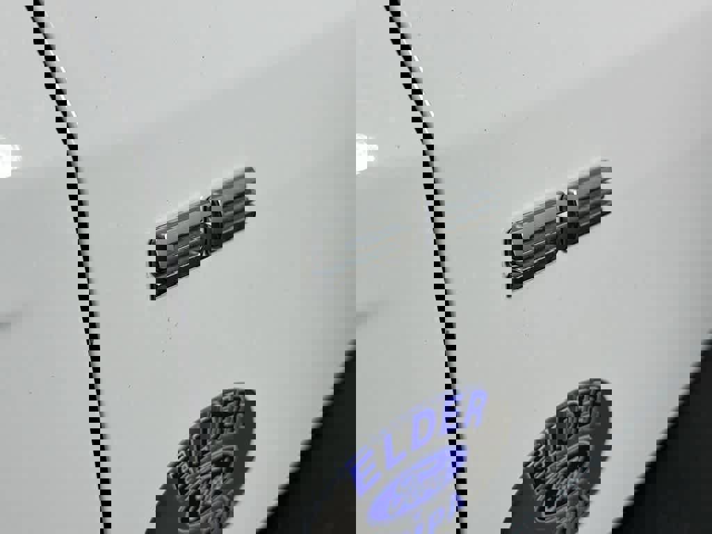 Certified 2020 Ford Escape SE image 10