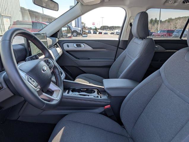 Certified 2025 Ford Explorer Active AWD/4WD image 12