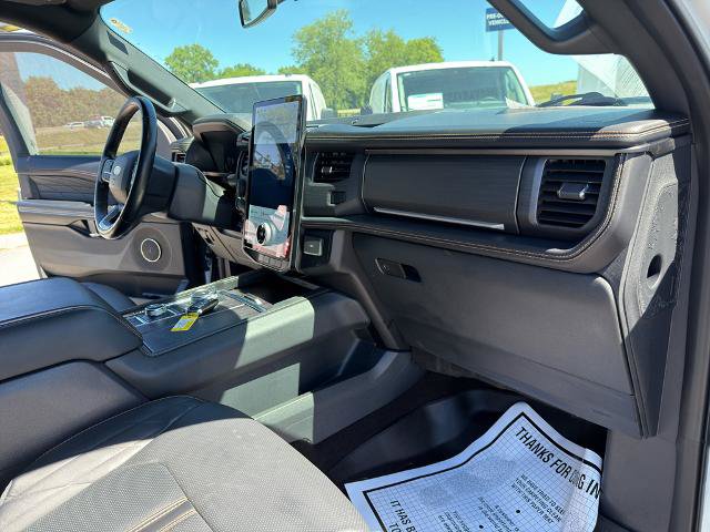 Certified 2023 Ford Expedition Platinum AWD/4WD image 12