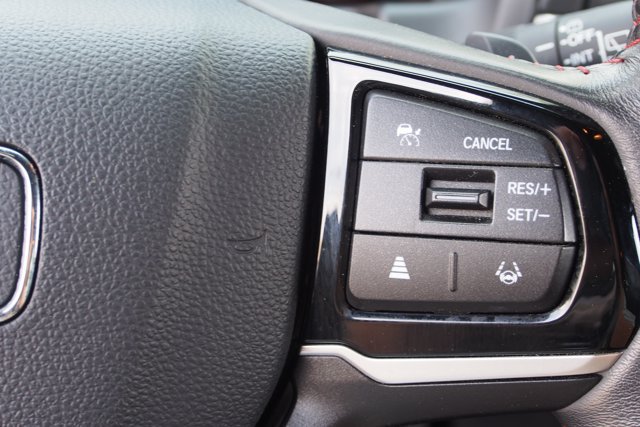 Used 2025 Honda Odyssey Sport-L image 27