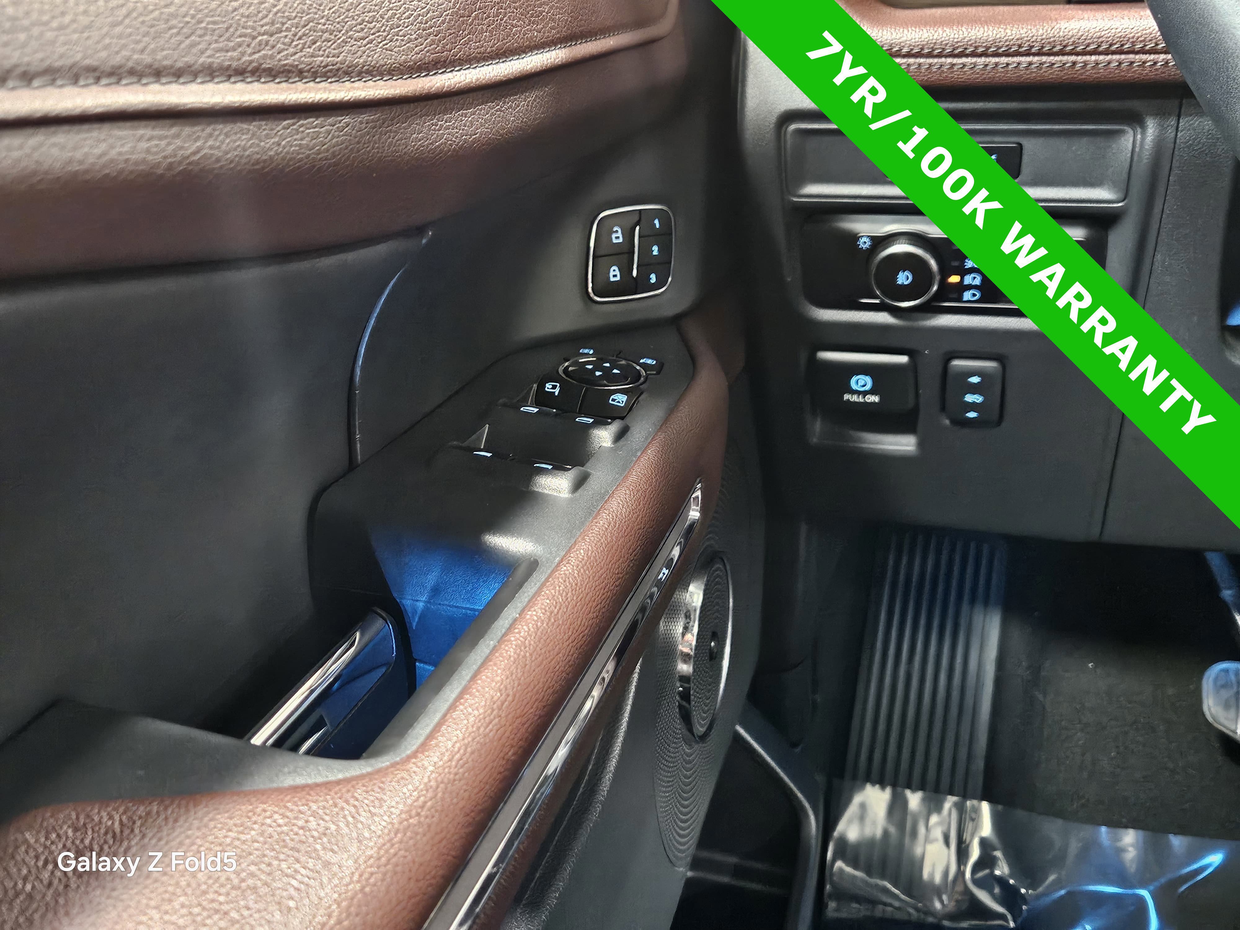 Certified 2024 Ford Expedition Limited image 28