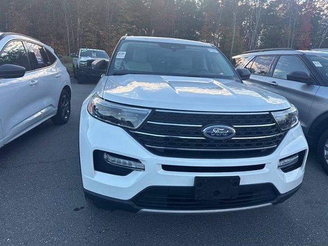Certified 2023 Ford Explorer XLT w/ Equipment Group 202A AWD/4WD image 6