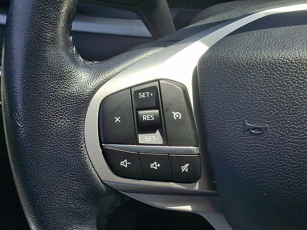 Certified 2021 Ford Explorer XLT w/ Equipment Group 202A AWD/4WD image 22