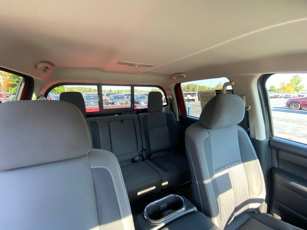 Used 2021 Nissan Titan SV w/ SV Convenience Package RWD image 29