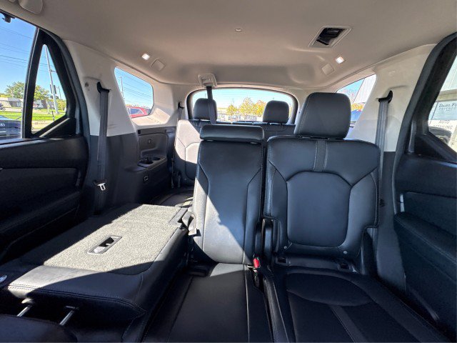 Used 2025 Honda Pilot EX-L image 14