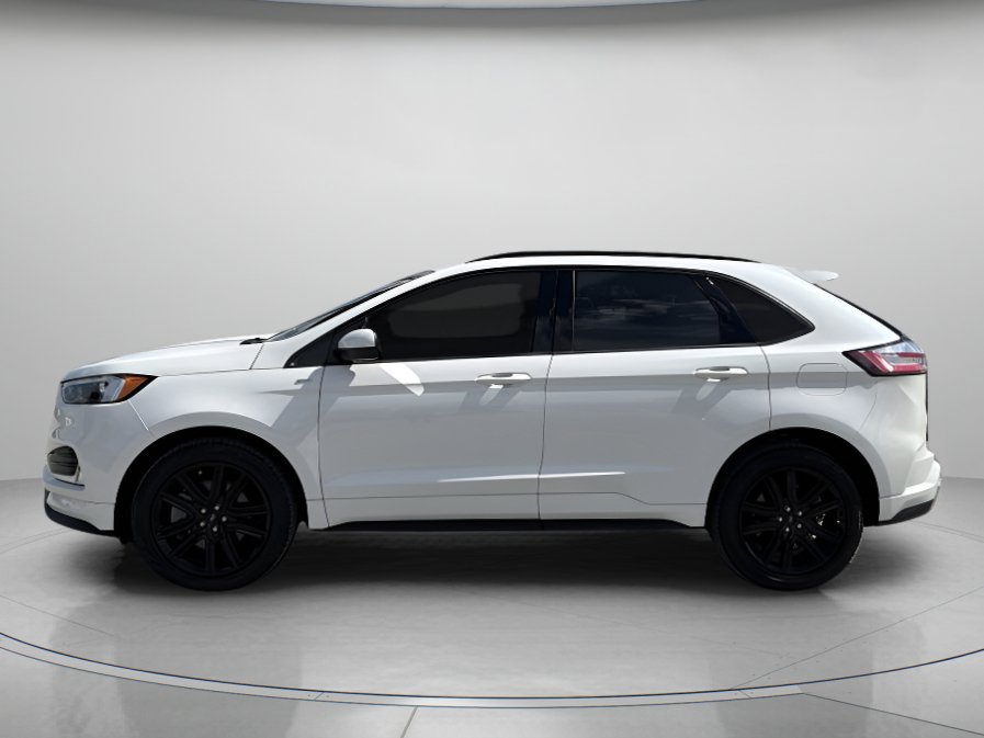 Certified 2024 Ford Edge ST-Line AWD/4WD image 5