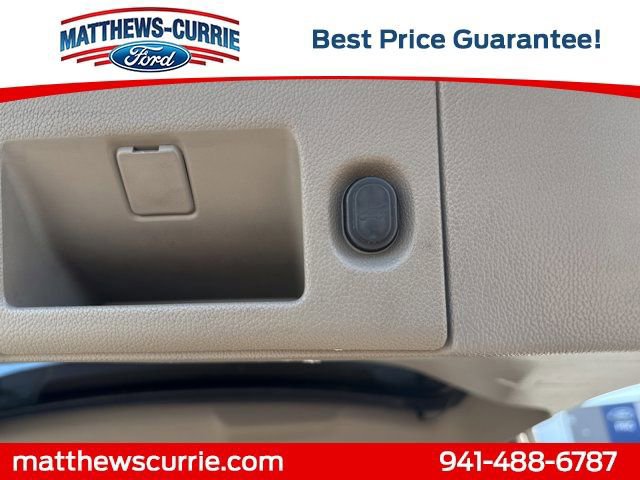 Used 2019 Chevrolet Suburban LT image 15
