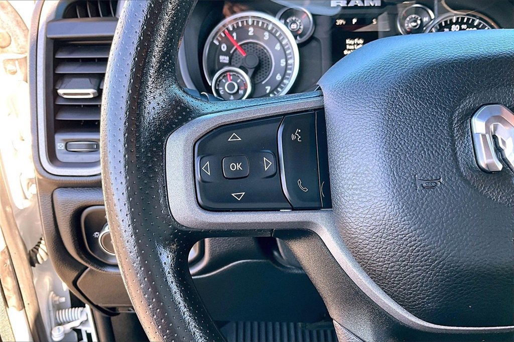 Used 2024 RAM 2500 Tradesman w/ Chrome Appearance Group image 19