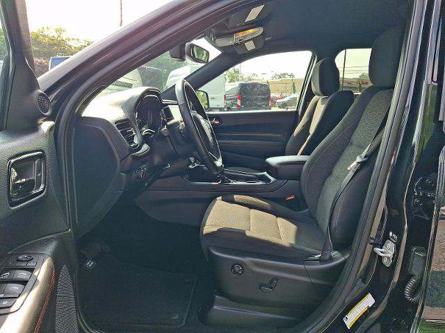 Used 2025 Dodge Durango GT w/ Blacktop Package AWD/4WD image 14
