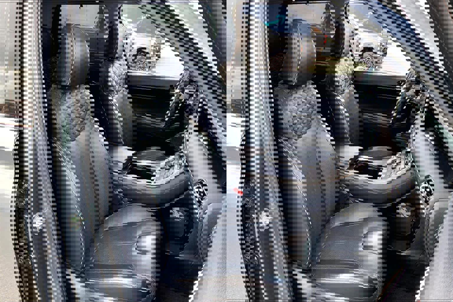 Used 2021 Hyundai Palisade Limited w/ Winter Package image 11