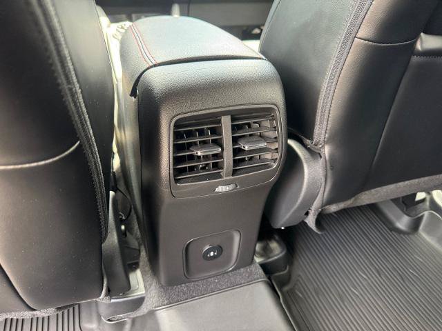 Certified 2024 Ford Escape ST-Line w/ Tech Pack #1 AWD/4WD image 17