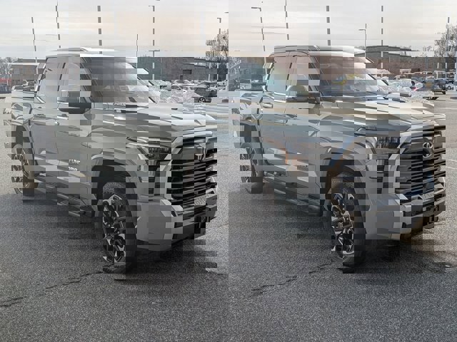 Used 2024 Toyota Tundra Limited image 7