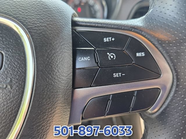 Used 2019 Dodge Challenger SXT w/ Blacktop Package RWD image 25
