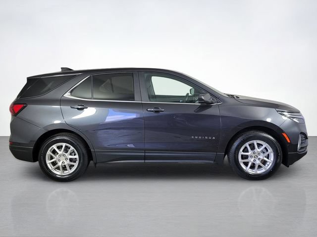 Used 2022 Chevrolet Equinox LT FWD image 2