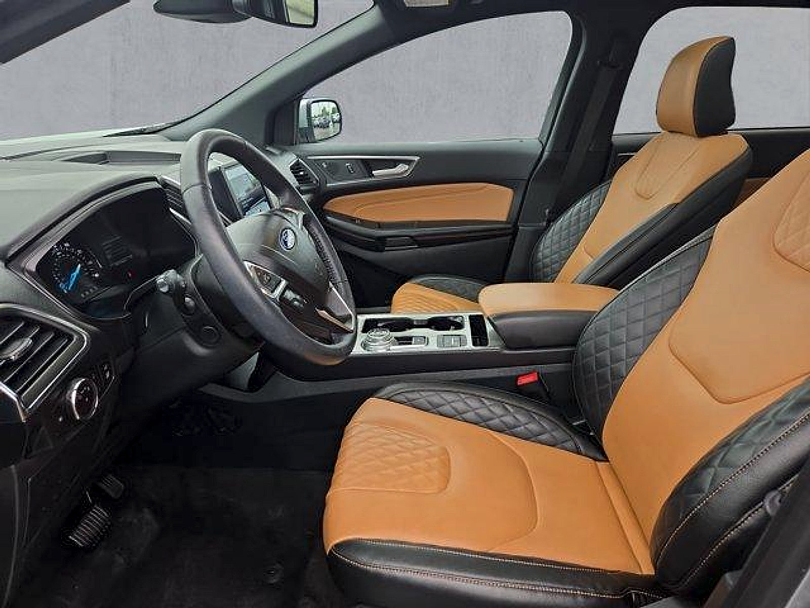 Certified 2024 Ford Edge Titanium w/ Titanium Elite Package AWD/4WD image 11