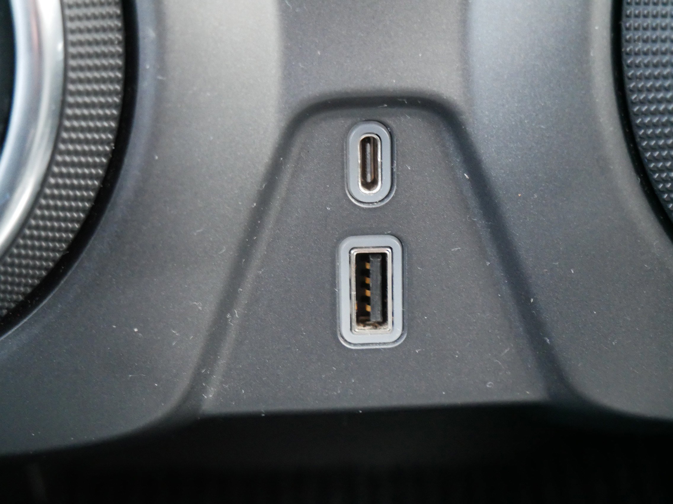 Used 2019 Chevrolet Blazer LT w/ Sun and Wheels Package image 33