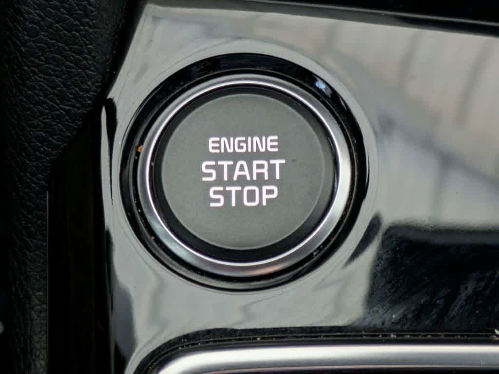 Used 2025 Kia Sportage EX FWD image 36
