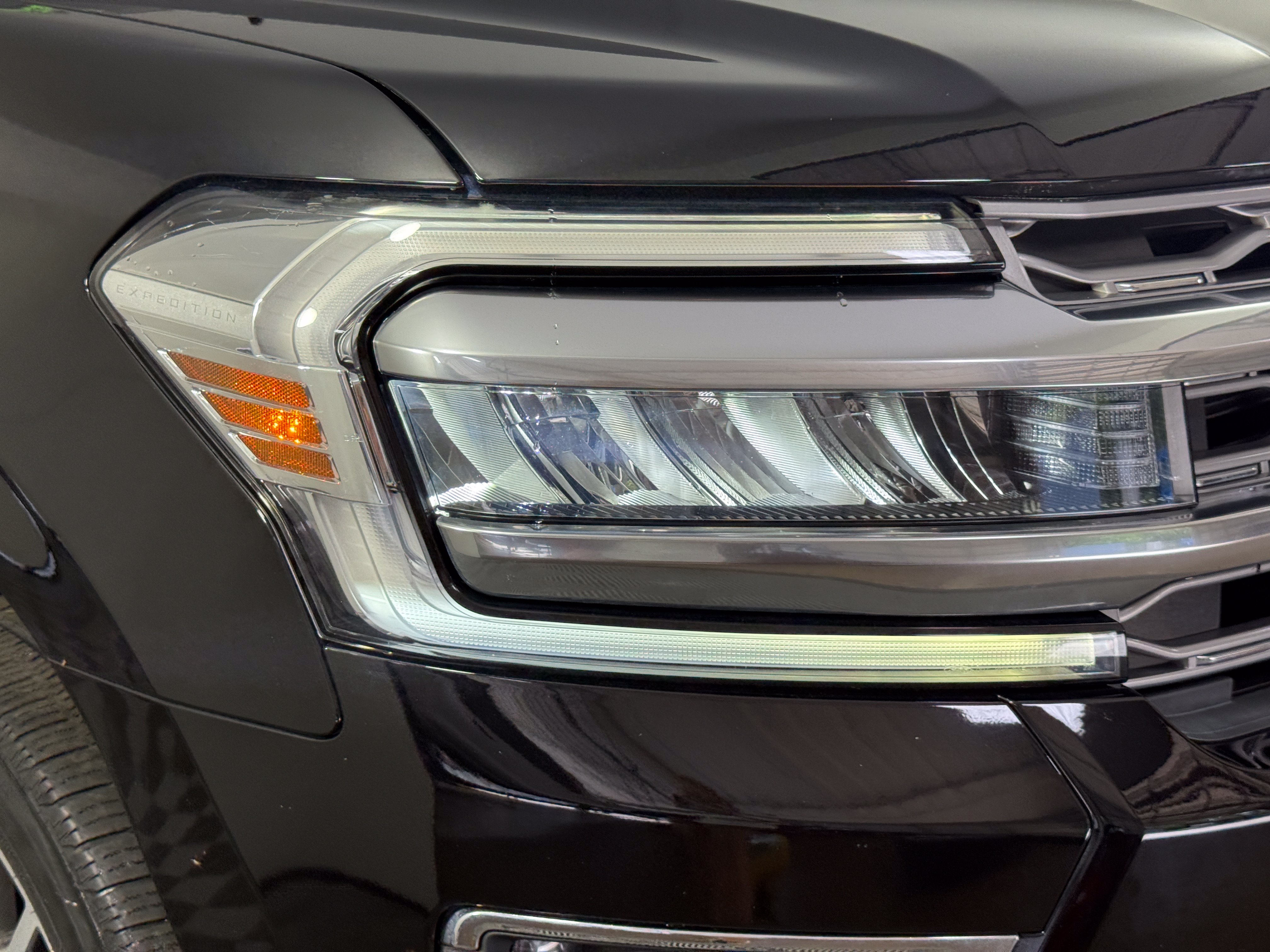 Certified 2022 Ford Expedition Max Platinum AWD/4WD image 12