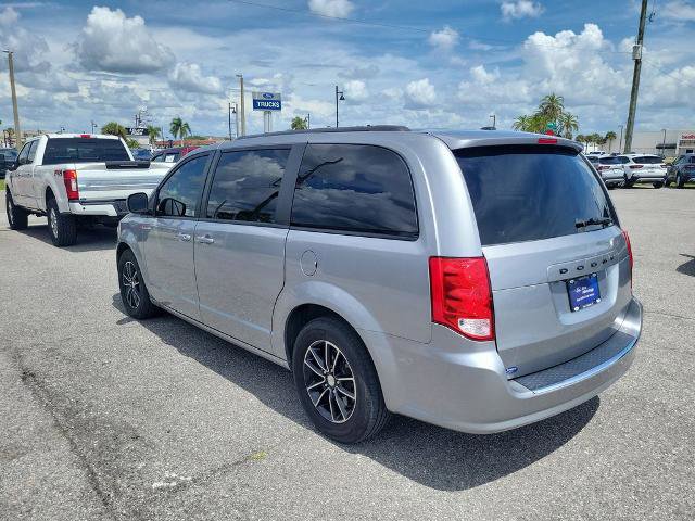 Used 2018 Dodge Grand Caravan GT image 4