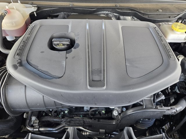 Used 2025 RAM 1500 Laramie w/ Sport Appearance Package image 31