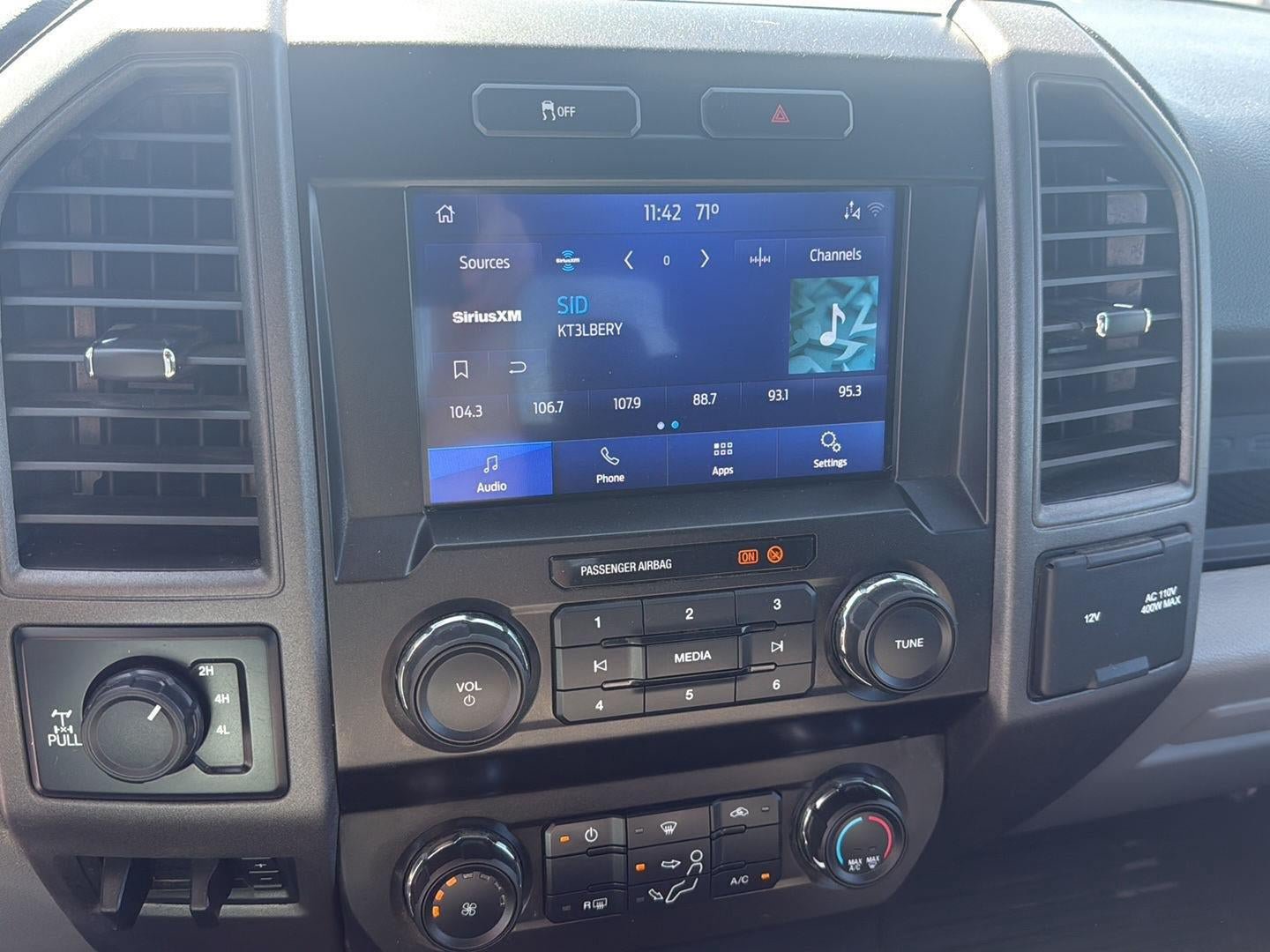 Certified 2022 Ford F250 XL w/ STX Appearance Package AWD/4WD image 18