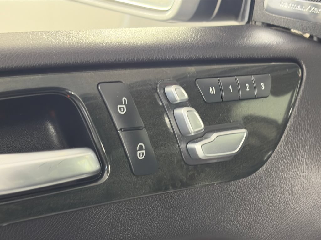 Used 2017 Mercedes-Benz GLS 550 4MATIC image 25
