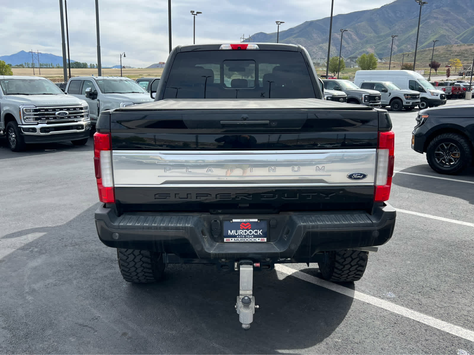 Certified 2018 Ford F350 Platinum w/ Platinum Ultimate Package AWD/4WD image 9