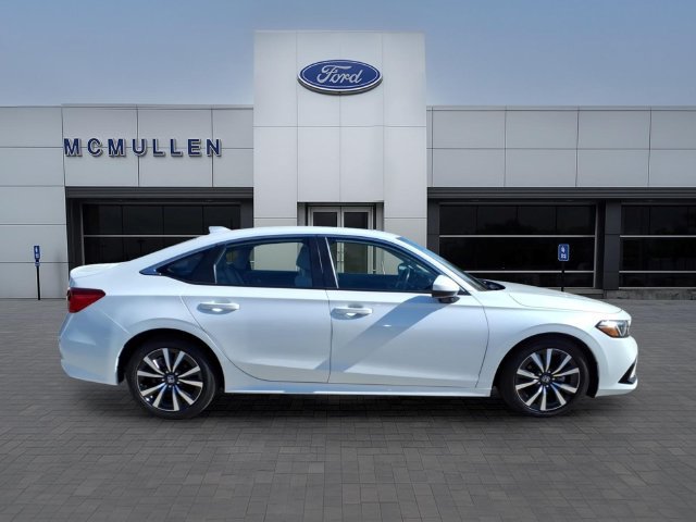 Used 2023 Honda Civic EX image 4
