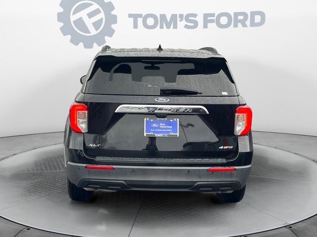 Certified 2022 Ford Explorer XLT w/ Equipment Group 202A AWD/4WD image 5