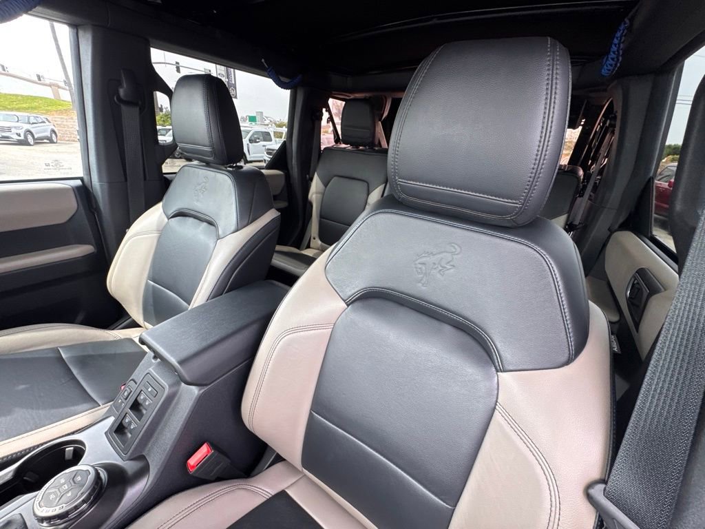 Certified 2022 Ford Bronco Wildtrak AWD/4WD image 19