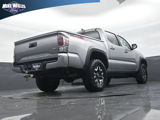 Used 2020 Toyota Tacoma TRD Off-Road w/ Technology Package AWD/4WD image 23