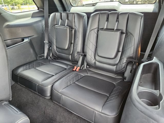 Certified 2018 Ford Explorer Platinum AWD/4WD image 27