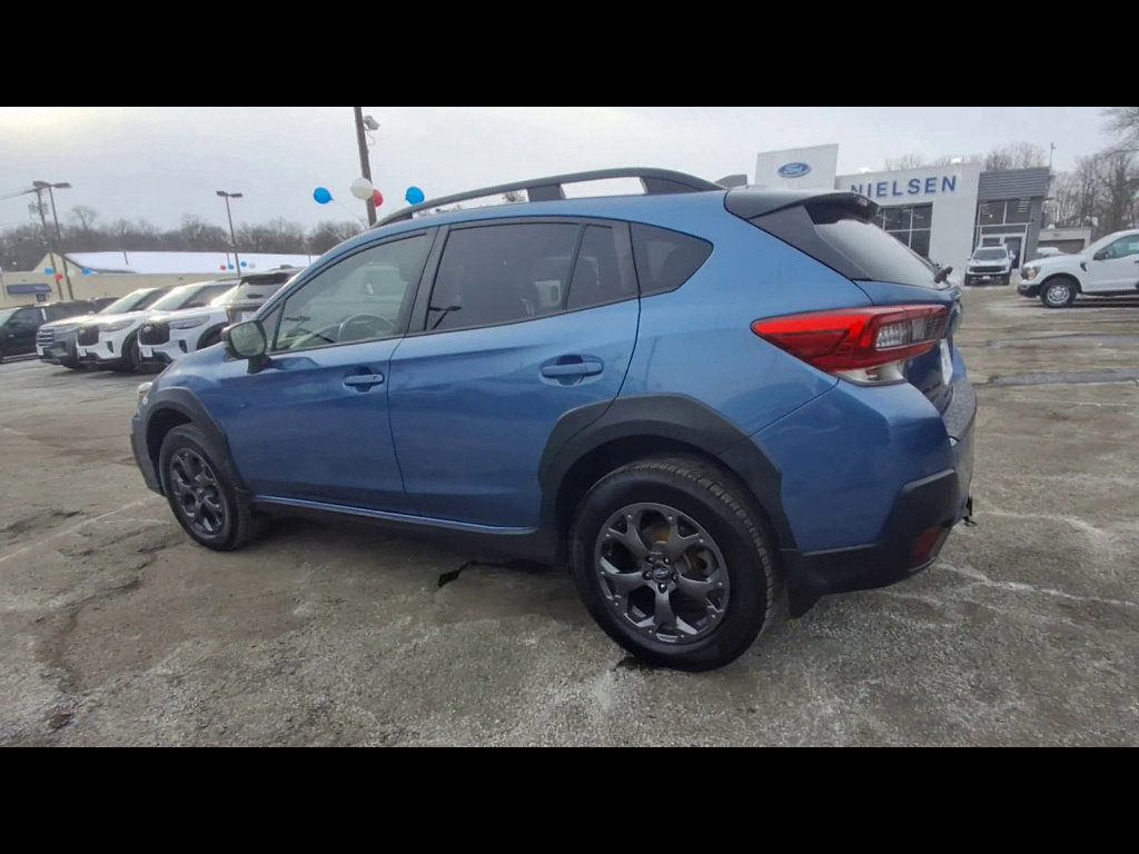 Used 2021 Subaru Crosstrek 2.5i Sport w/ Moonroof Package image 3