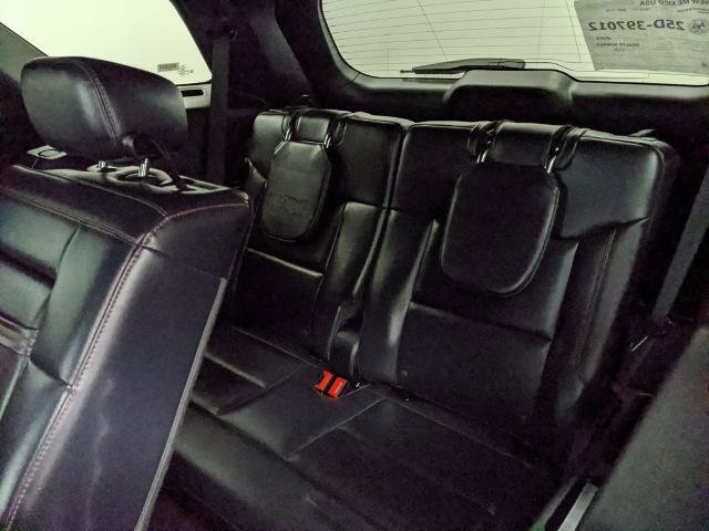 Certified 2025 Ford Explorer ST-Line w/ ST-Line Street Pack image 25