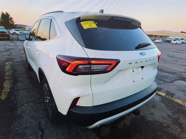 Certified 2023 Ford Escape SE w/ PHEV Premium Package FWD image 3