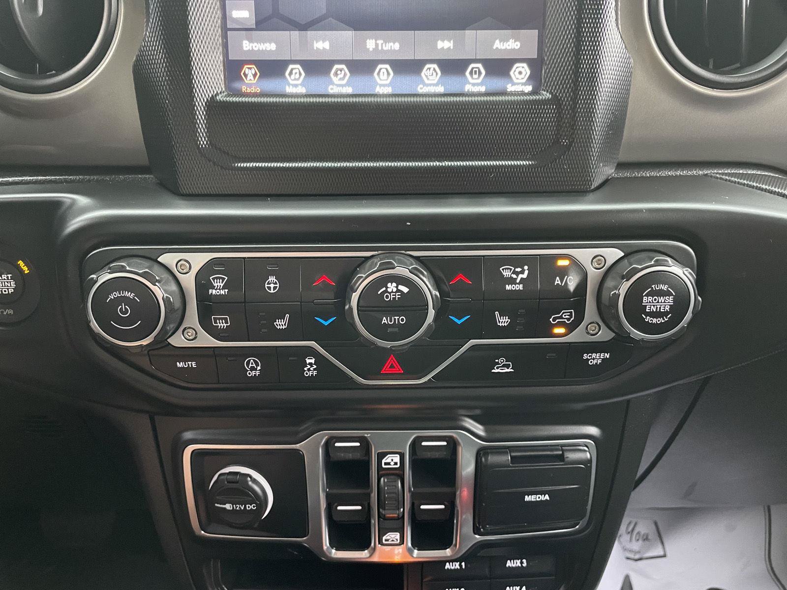 Used 2021 Jeep Gladiator Sport AWD/4WD image 25
