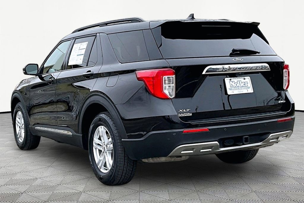 Certified 2023 Ford Explorer XLT w/ Equipment Group 202A image 13