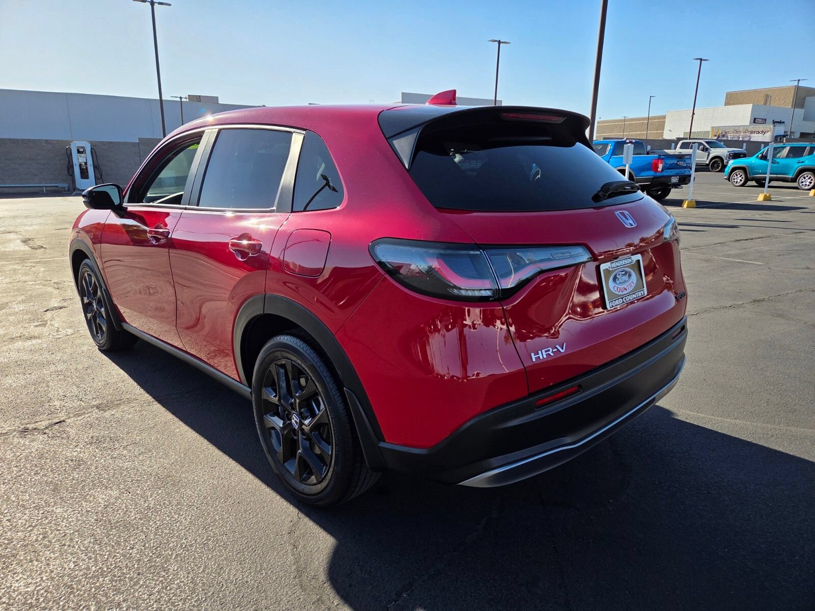 Used 2023 Honda HR-V Sport image 4
