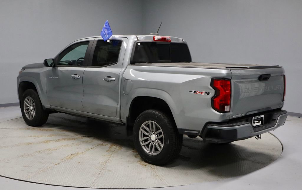 Used 2023 Chevrolet Colorado LT w/ LT Convenience Package image 3
