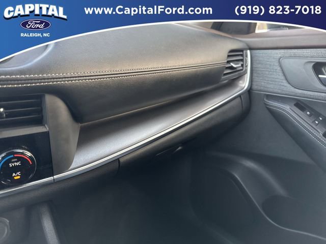 Used 2023 Nissan Rogue SV image 26