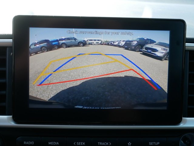 Used 2022 Hyundai Venue SEL FWD image 23