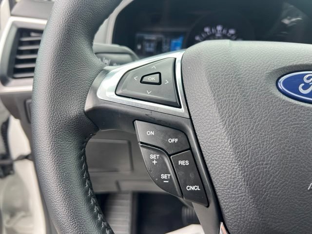 Certified 2024 Ford Edge SEL w/ Convenience Package AWD/4WD image 9