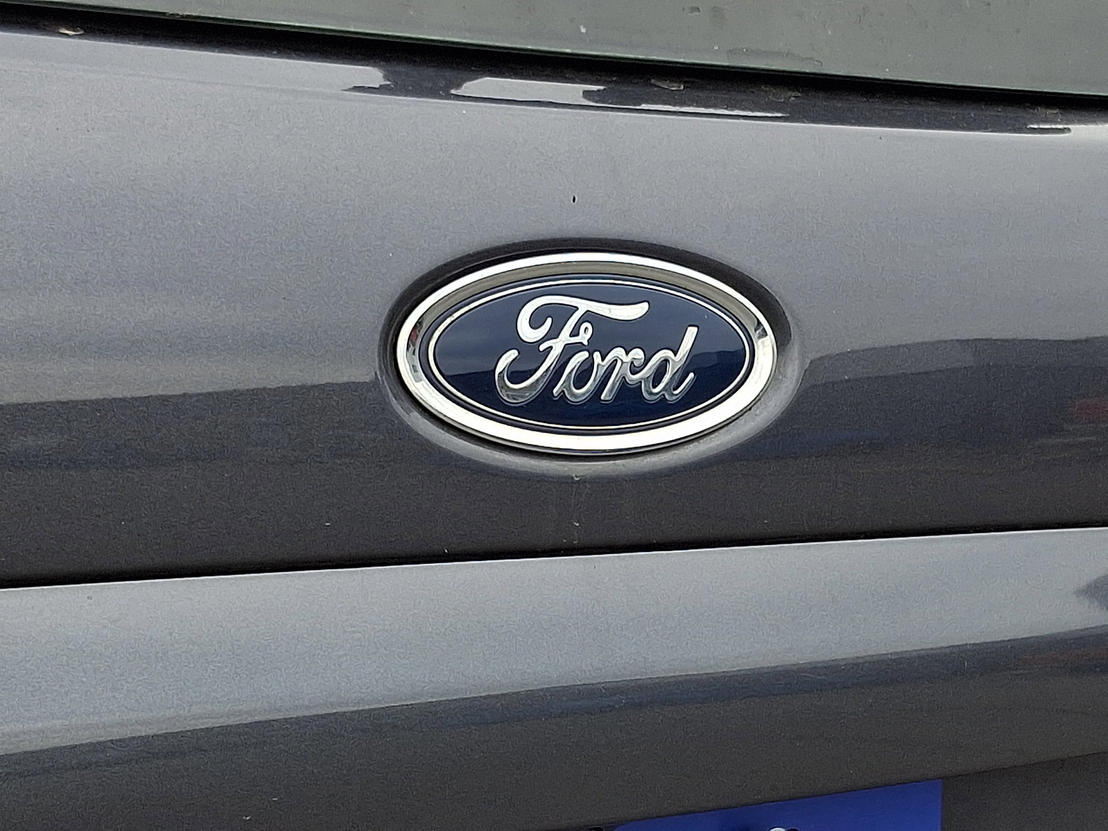 Certified 2018 Ford EcoSport S image 29