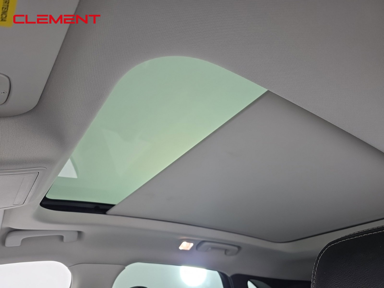 Certified 2022 Ford Escape Titanium w/ Titanium Elite Package image 26