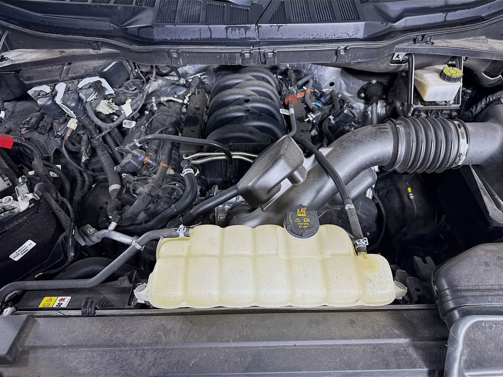 Certified 2022 Ford F150 Lariat w/ Equipment Group 502A High image 31